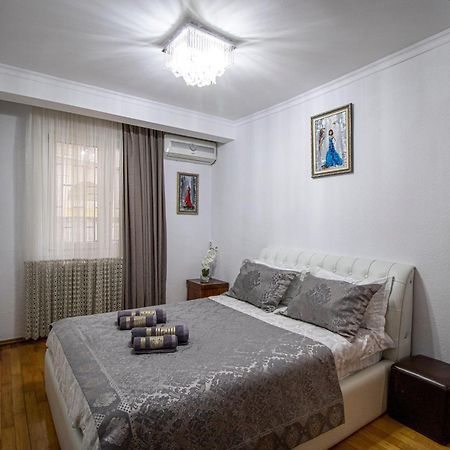 Cozy Apartment On Kostava Tbilisi Exteriér fotografie
