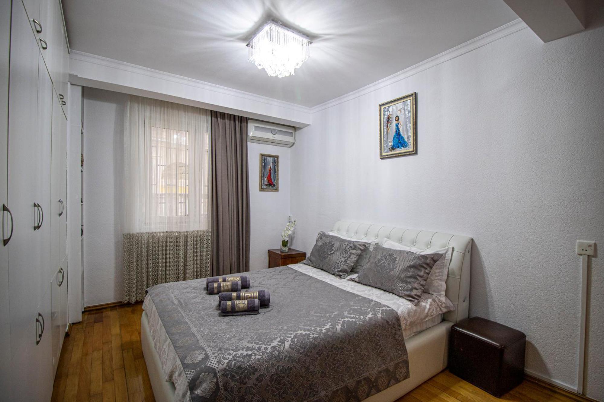 Cozy Apartment On Kostava Tbilisi Exteriér fotografie