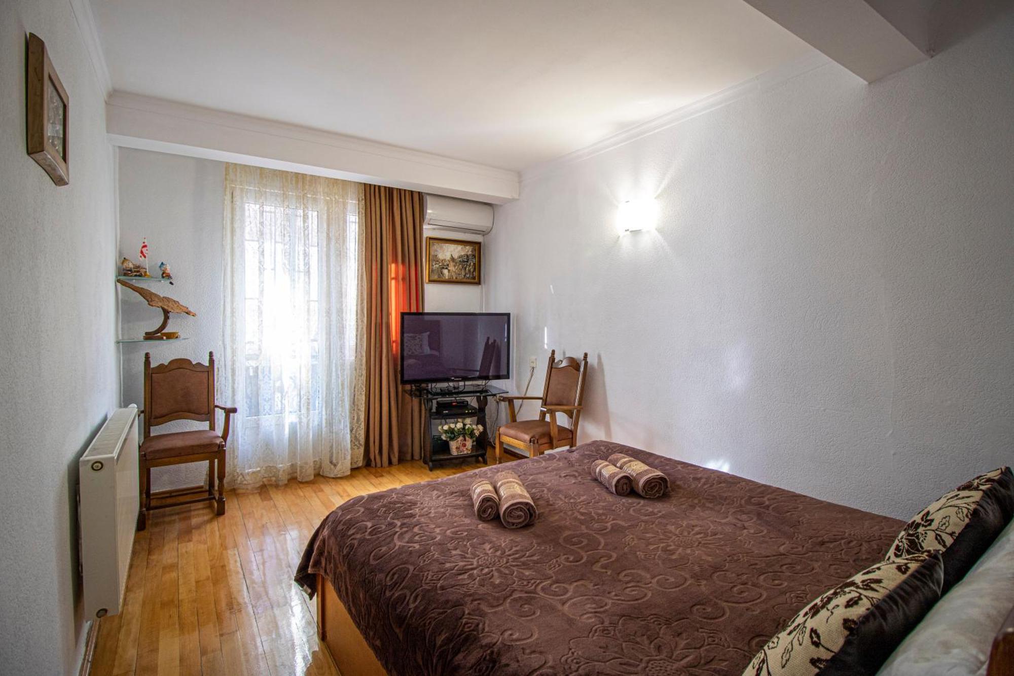 Cozy Apartment On Kostava Tbilisi Exteriér fotografie